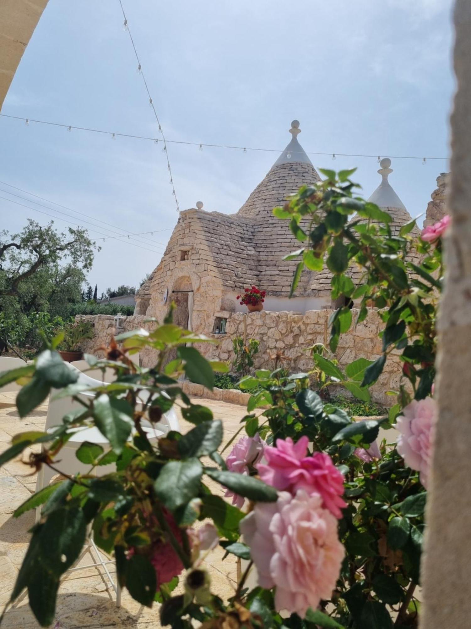 Trulli Di Spinaruta Bed & Breakfast Grottaglie Exterior photo