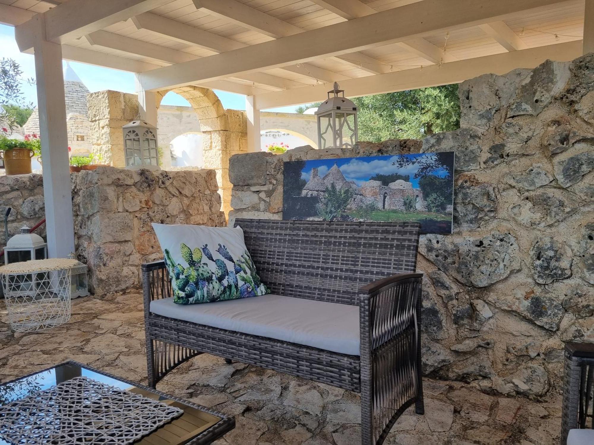 Trulli Di Spinaruta Bed & Breakfast Grottaglie Exterior photo