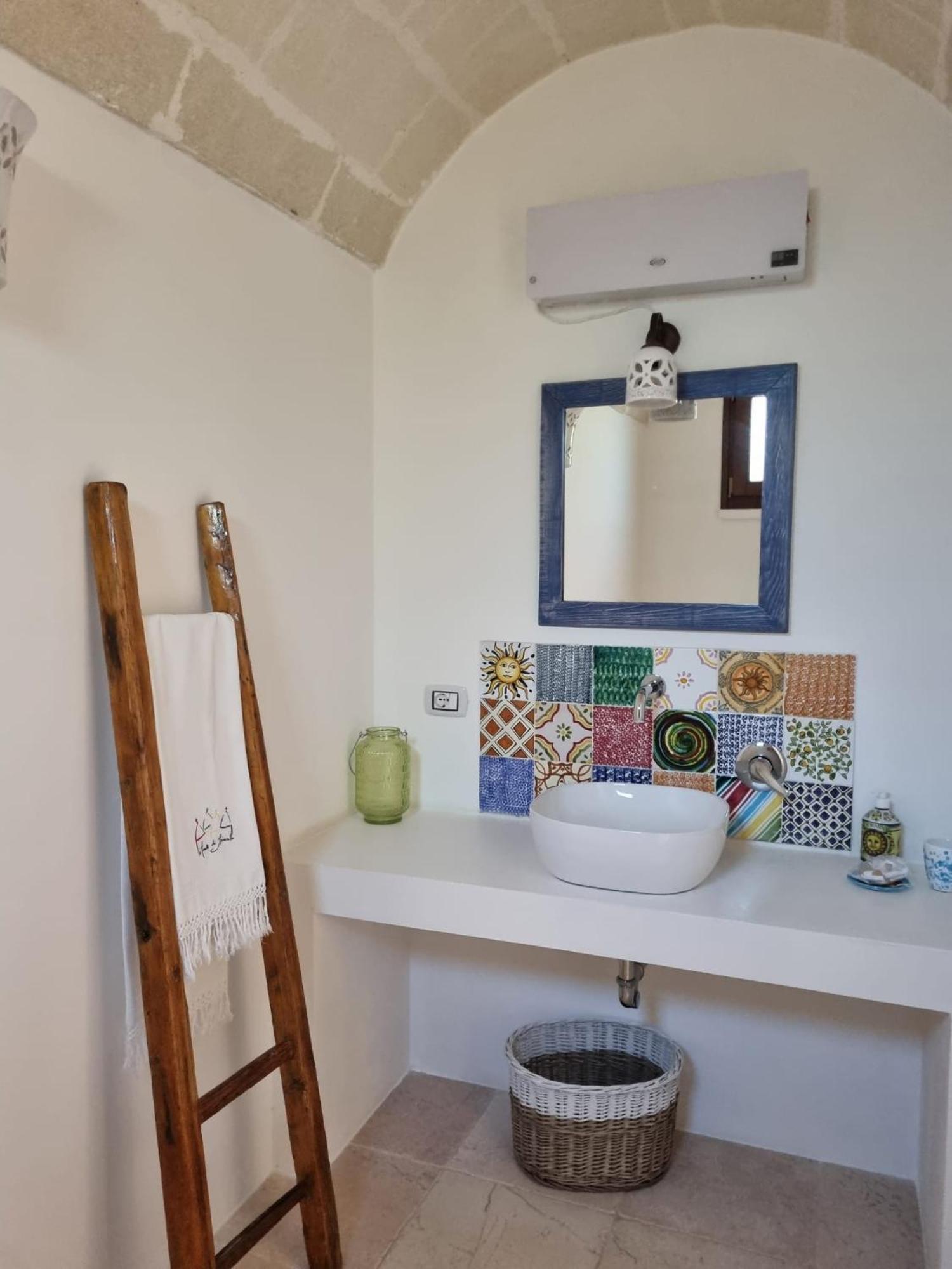 Trulli Di Spinaruta Bed & Breakfast Grottaglie Exterior photo