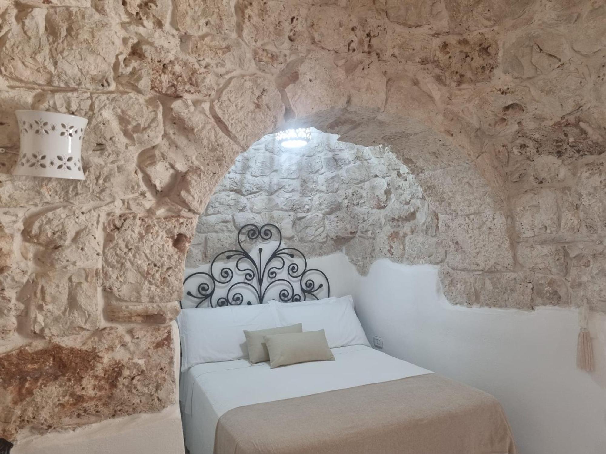 Trulli Di Spinaruta Bed & Breakfast Grottaglie Exterior photo